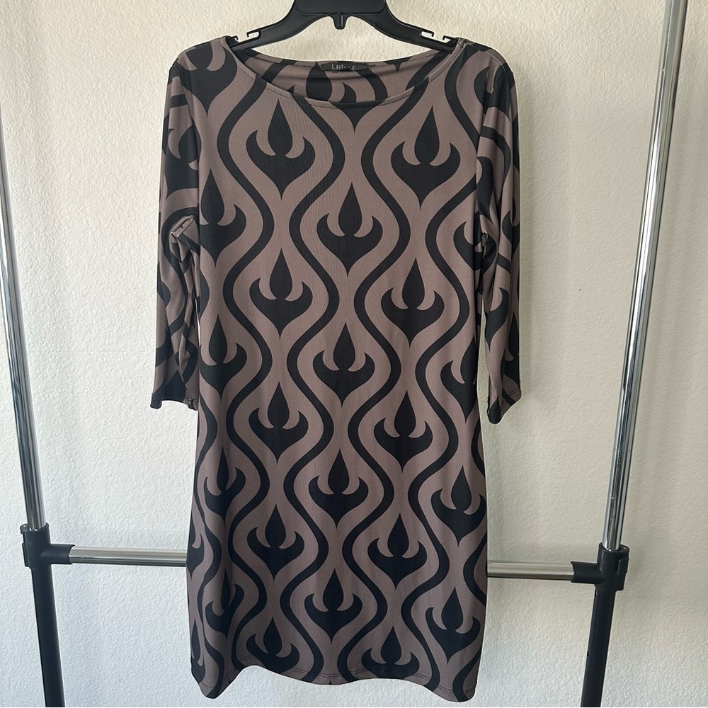 Women’s brown & black dress size XL